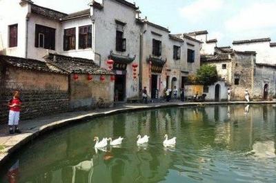 中国画中的村庄宏村旅游住宿自驾攻略 各景点旅游路线及周边介绍