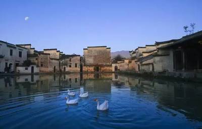 暑假热卖 黄山、千岛湖、宏村高铁五天奢华之旅，五星酒店与山顶住宿体验