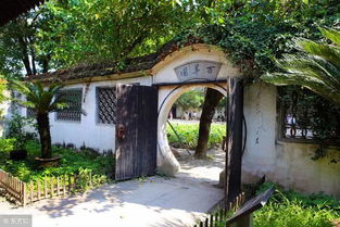 绍兴鲁迅故居 文化名人的家族印记与宏村住宿体验