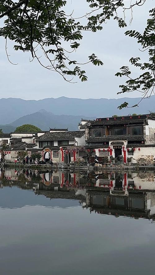 安徽宏村一日游攻略:必看景点与住宿推荐