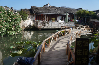 黄山之恋·徽韵双城 从奇峰云海到水墨宏村的诗意栖居